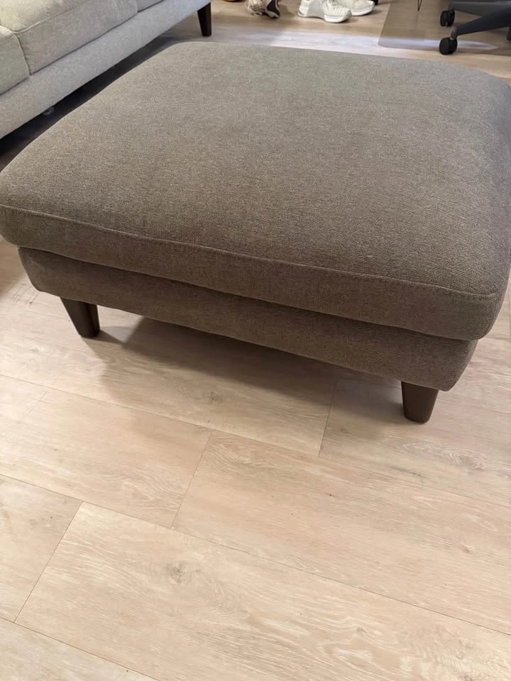 Grey Fabric Square Ottoman - photo 3