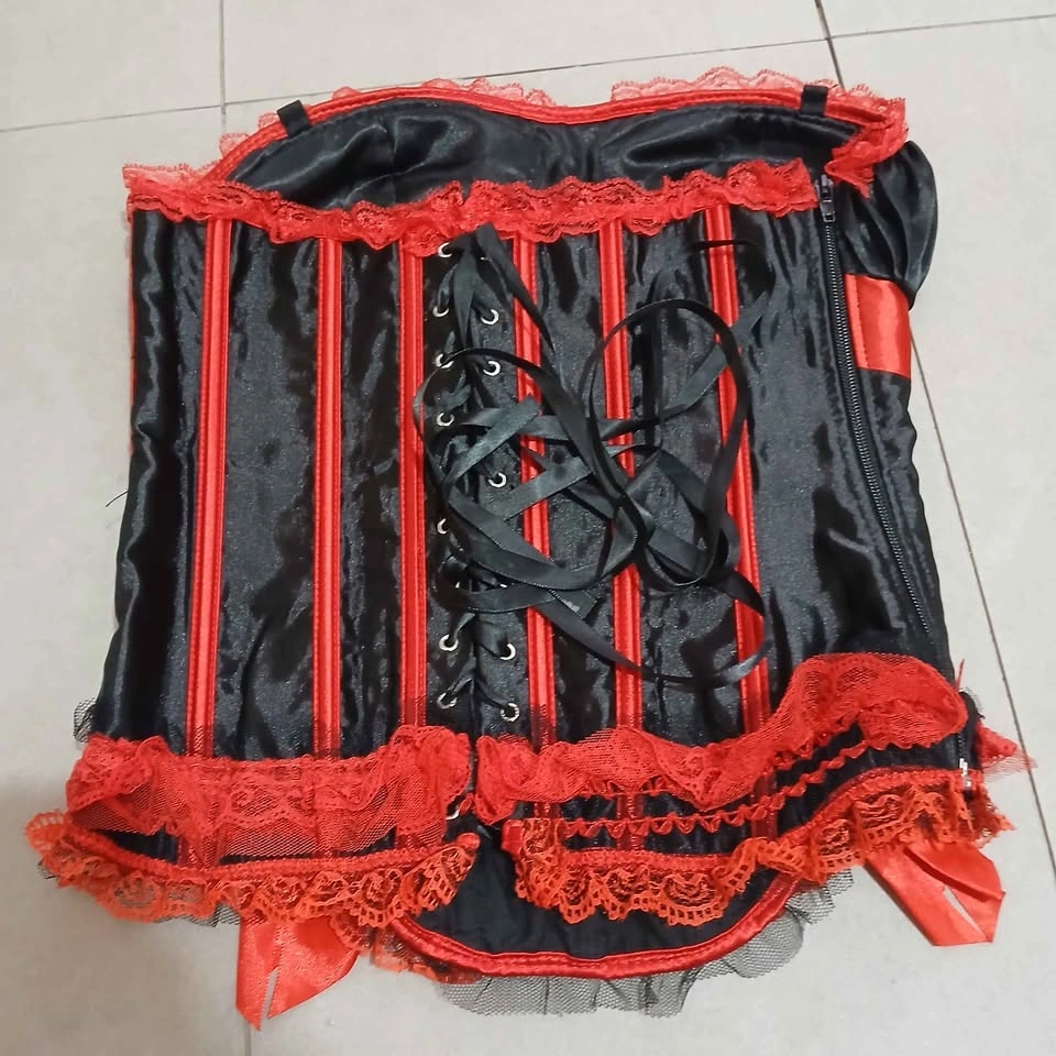 Red and Black Lace Corset Top - photo 5
