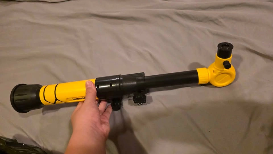 Yellow and Black Kids Telescope with Tripod and Eyepieces - photo 4