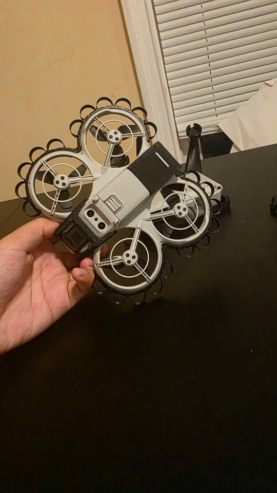 DJI Neo - photo 2