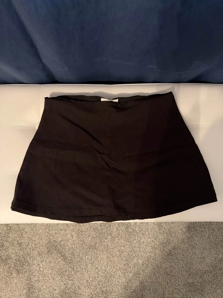 Zara and Garage Skorts - photo 3