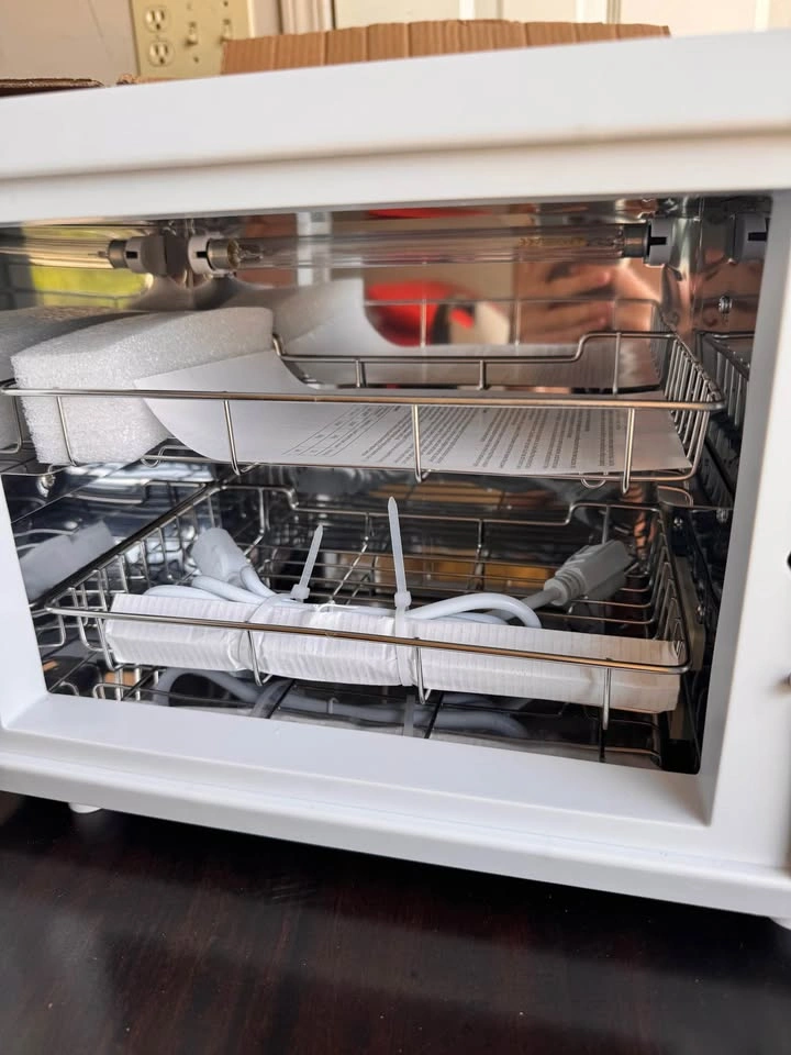 UV Sterilizer - photo 3