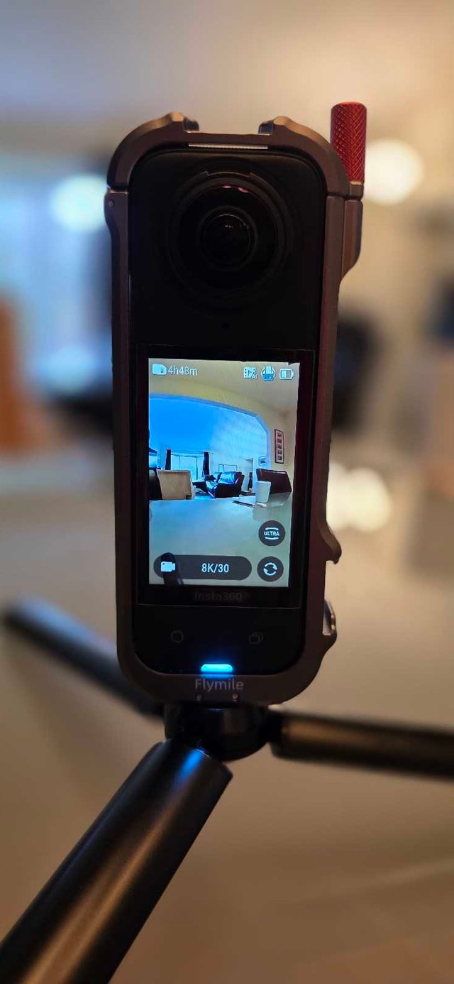 Insta 360 X4 Camera - photo 2