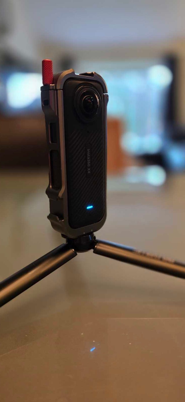 Insta 360 X4 Camera - photo 3