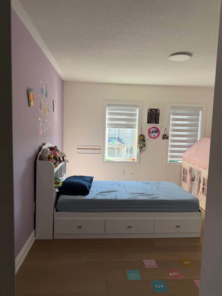 Full size girl princess bed frame with headboard - photo 2