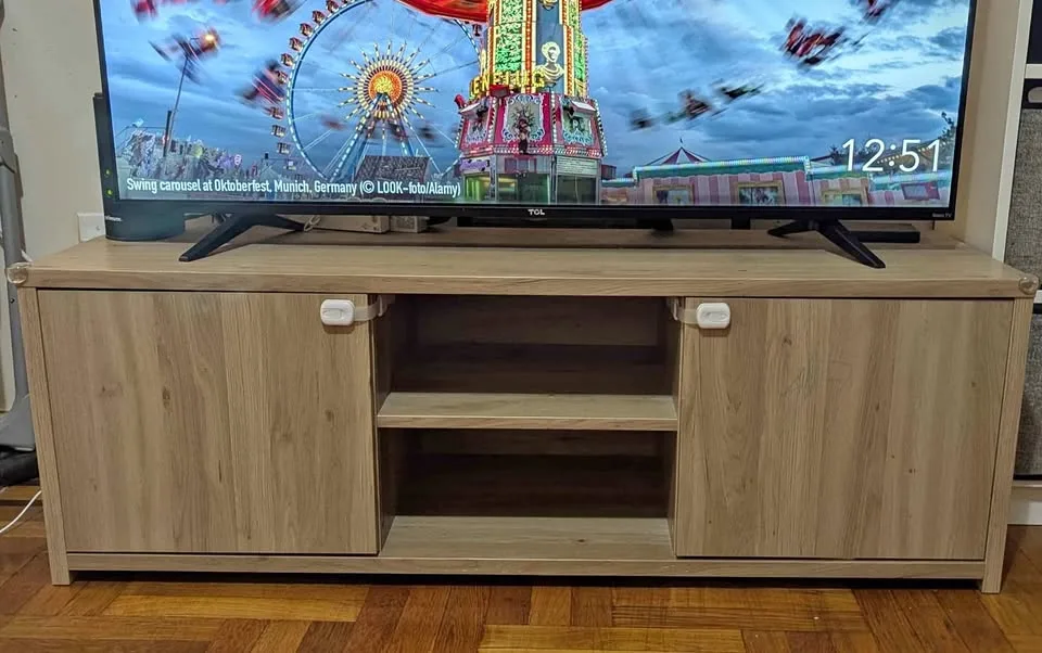 (moving sale) TV unit/stand thumbnail