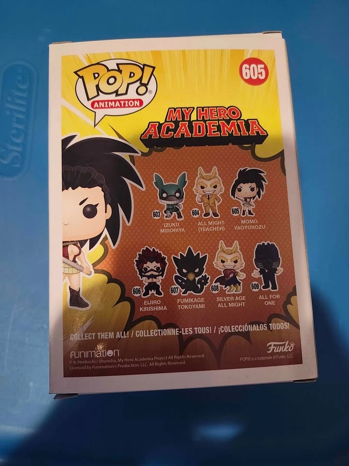Momo Yaoyorozu Figure - photo 2