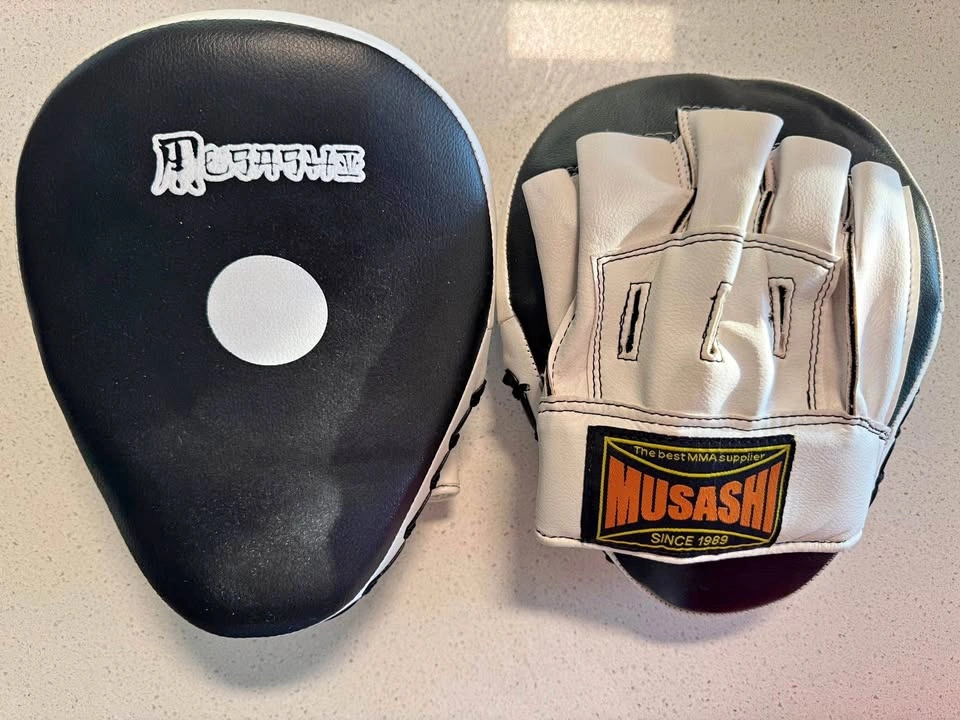 MOVING SALE: Focus Mitts