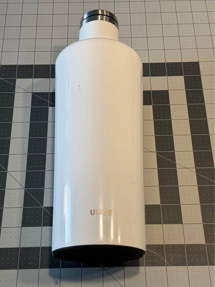 MOVING SALE: Corkcicle Classic Canteen Insulated Tumbler 60oz - photo 2