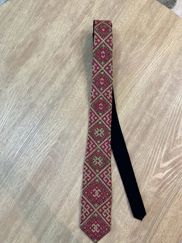 Handmade Tie – Elegant & Unique - photo 3