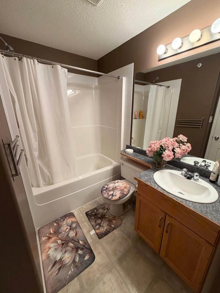 Private room for rent - photo 3