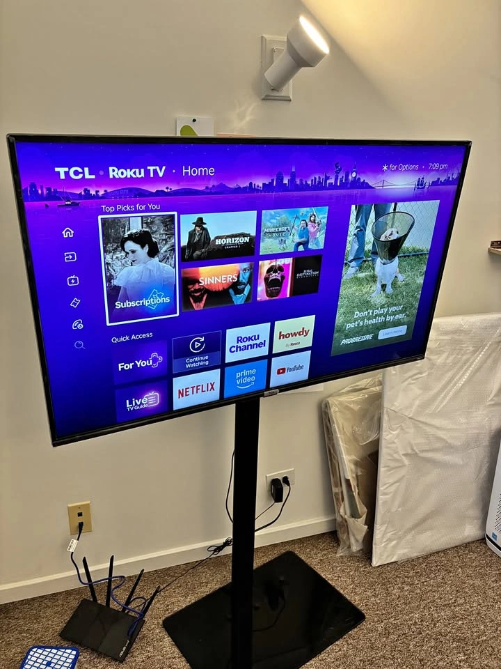 TCL Roku Smart TV (with Floor Stand / Studio Stand)