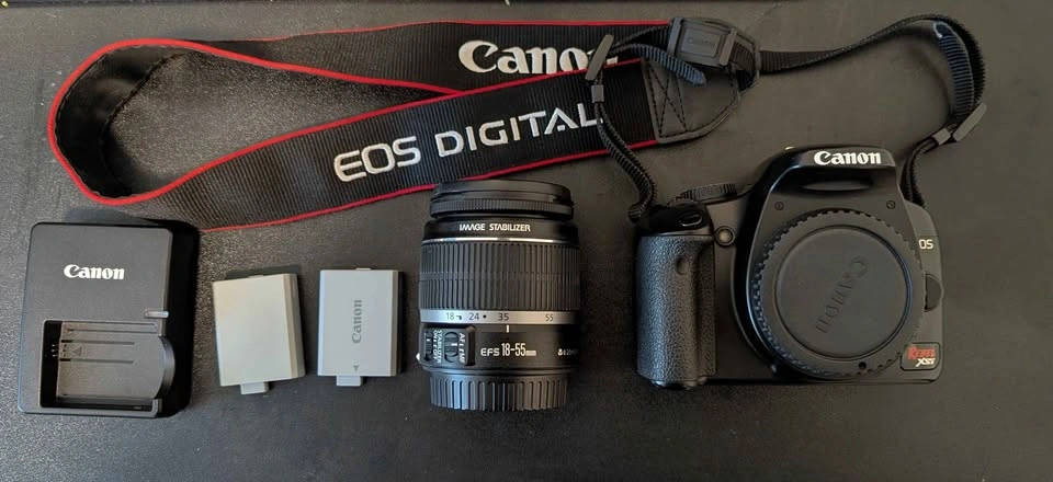 Canon EOS Rebel XSi with 18-55mm, 50mm and 75-300mm Lenses - photo 2