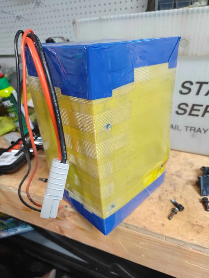 72V 40ah GTK lithium ion stealth bomber battery - photo 2