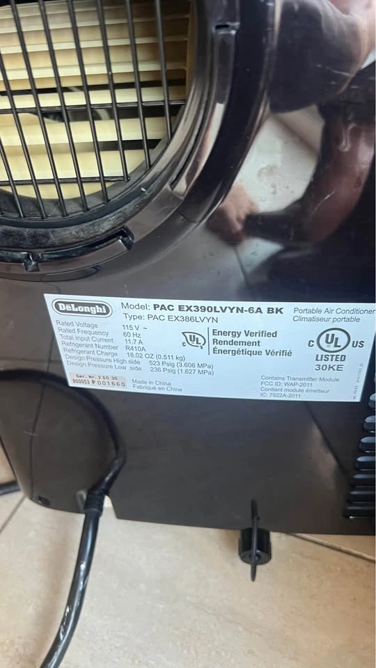 Delonghi Pinguino Portable Air Conditioner - photo 2