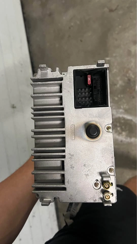 VW PREMIUM 6 Radio 2001-2009 OEM AMFM CD 1JM 035 157 D - photo 3