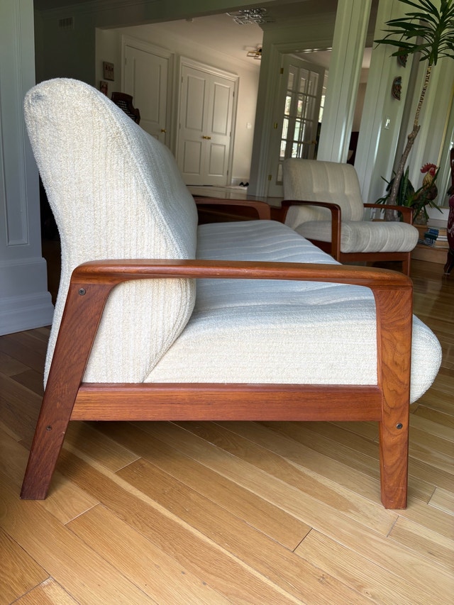 Mid-Century Modern Sofa and Chair Set - photo 2