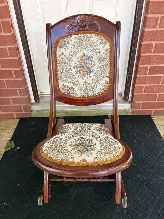 Vintage Foldable Rocking Chair