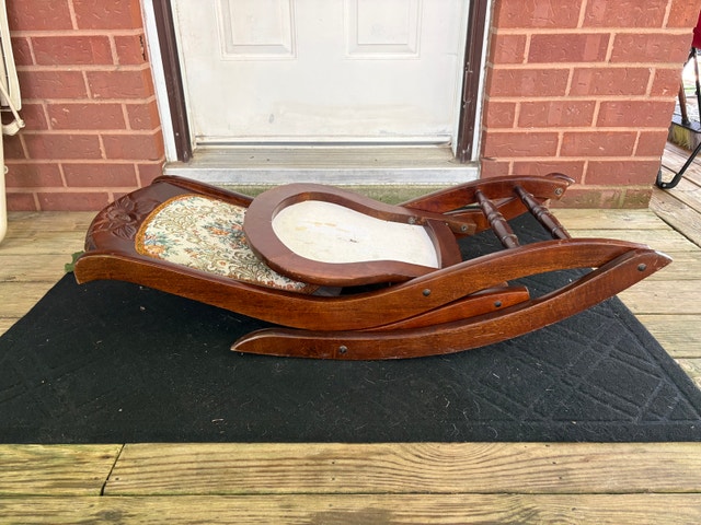 Vintage Foldable Rocking Chair - photo 4