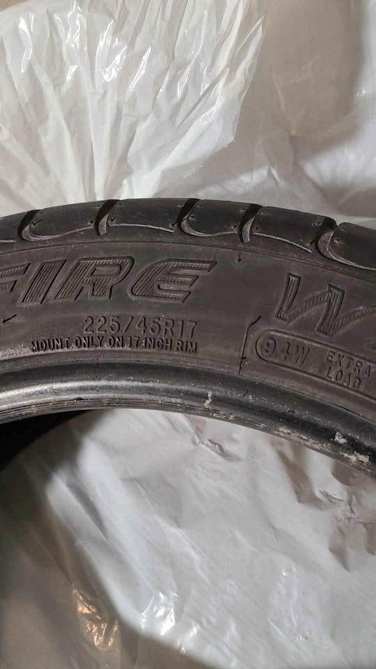 2 tires- well used 225/45R17 - photo 4