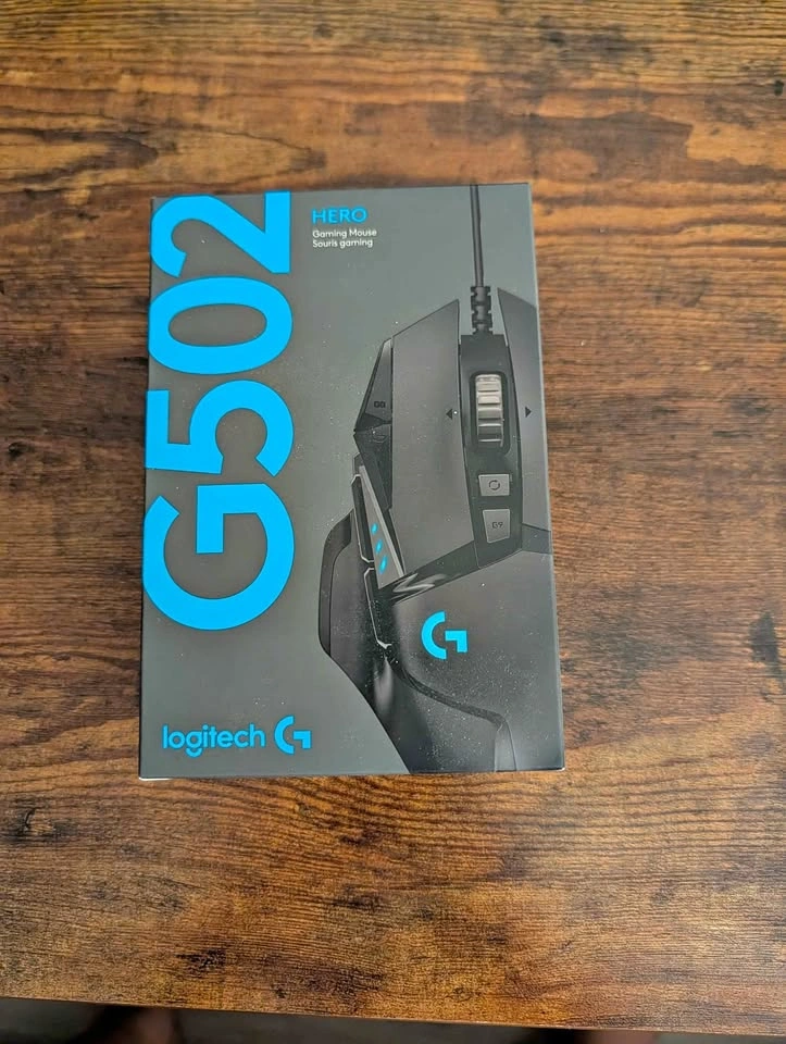 Logitech G502 HERO Gaming Mouse