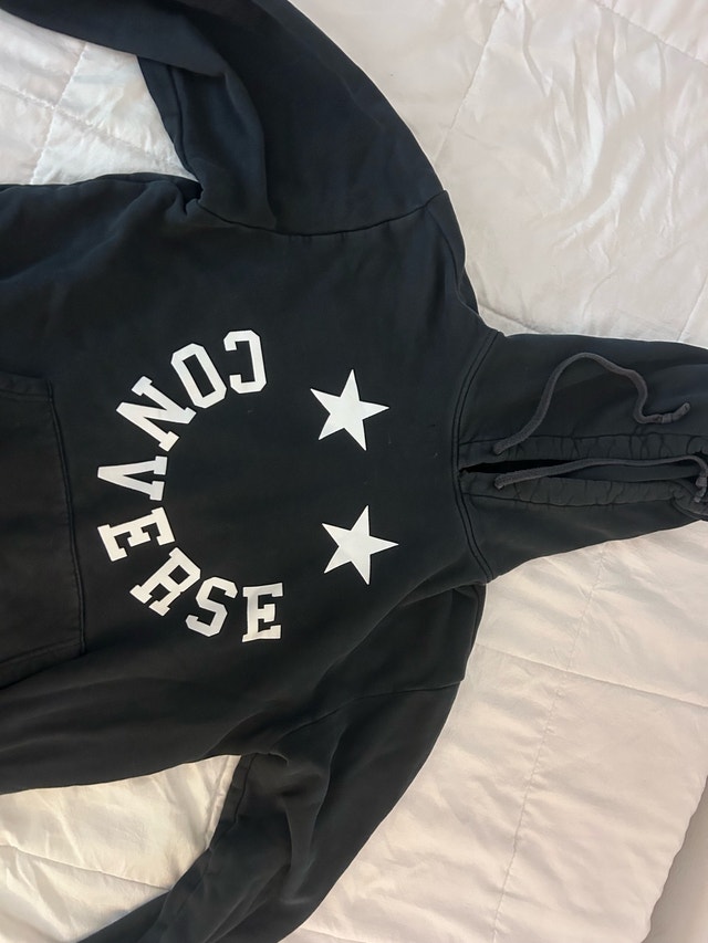 converse hoodie large never worn