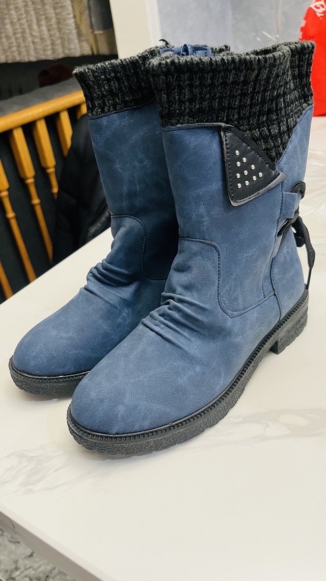 Women’s warm Boots-Size 7 - photo 3