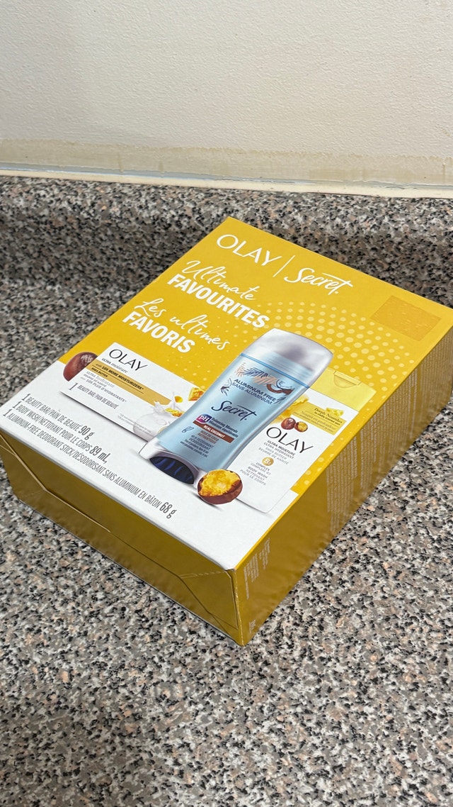 Gift Set- Olay Secret Ultimate Favourites! - photo 3