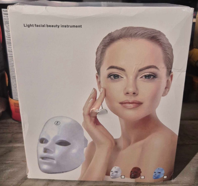 CurrentBody Skin LED Light Therapy Mask