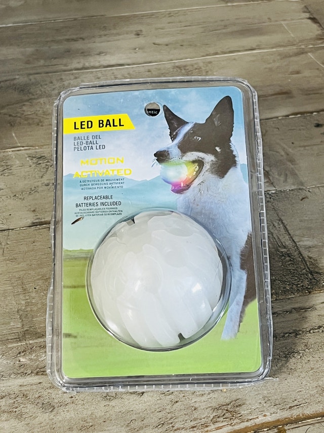 LED Dog Ball - photo 2