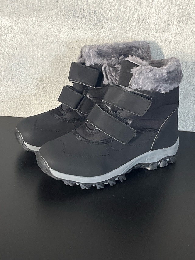 Winter Boots-Size 7 - photo 2