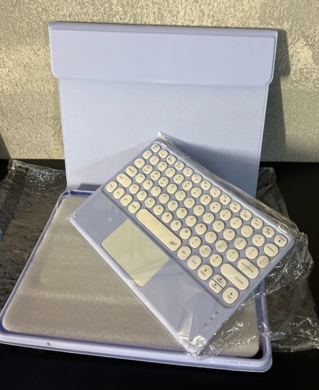 iPad 12.9 Keyboard Case! - photo 3