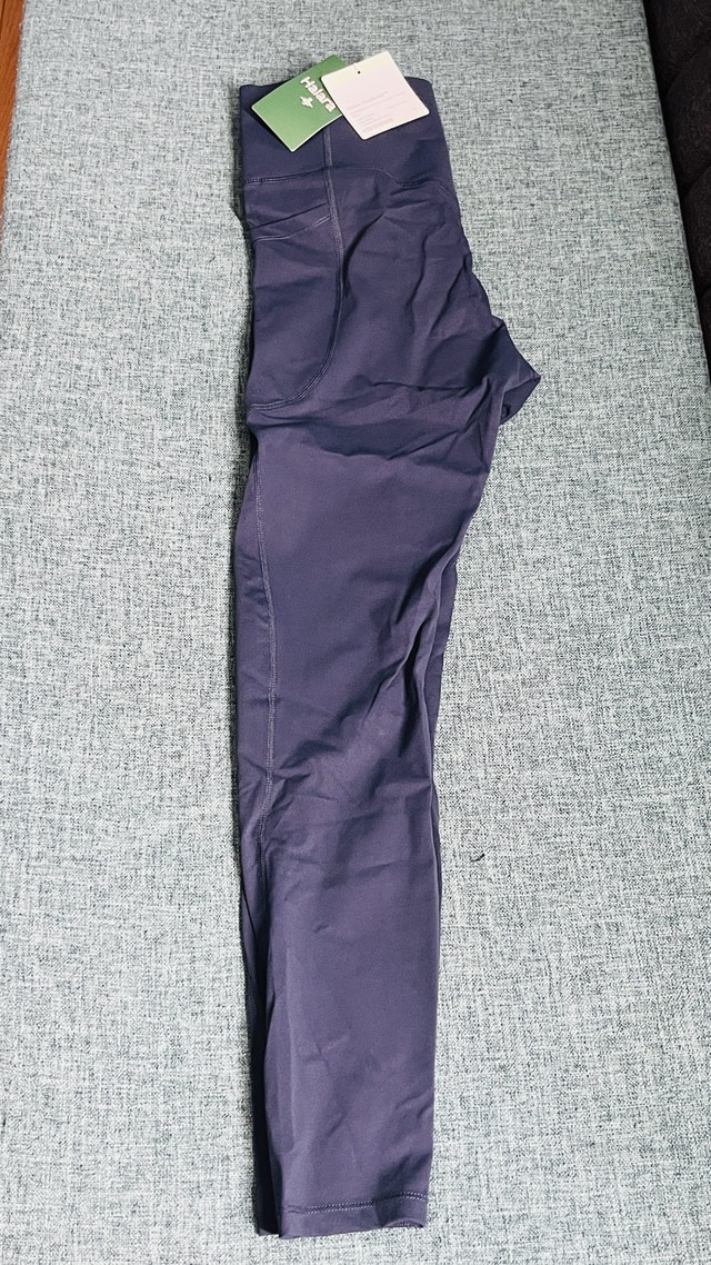 Halara Leggings-Size M - photo 2