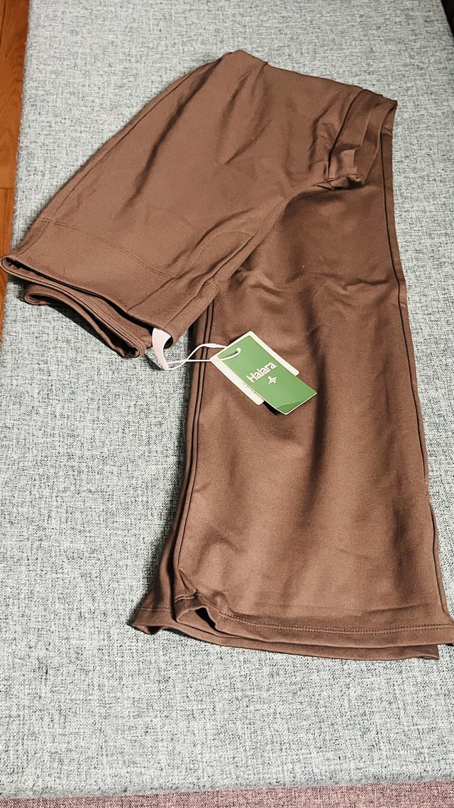 Green Halara Pants-Size M - photo 5