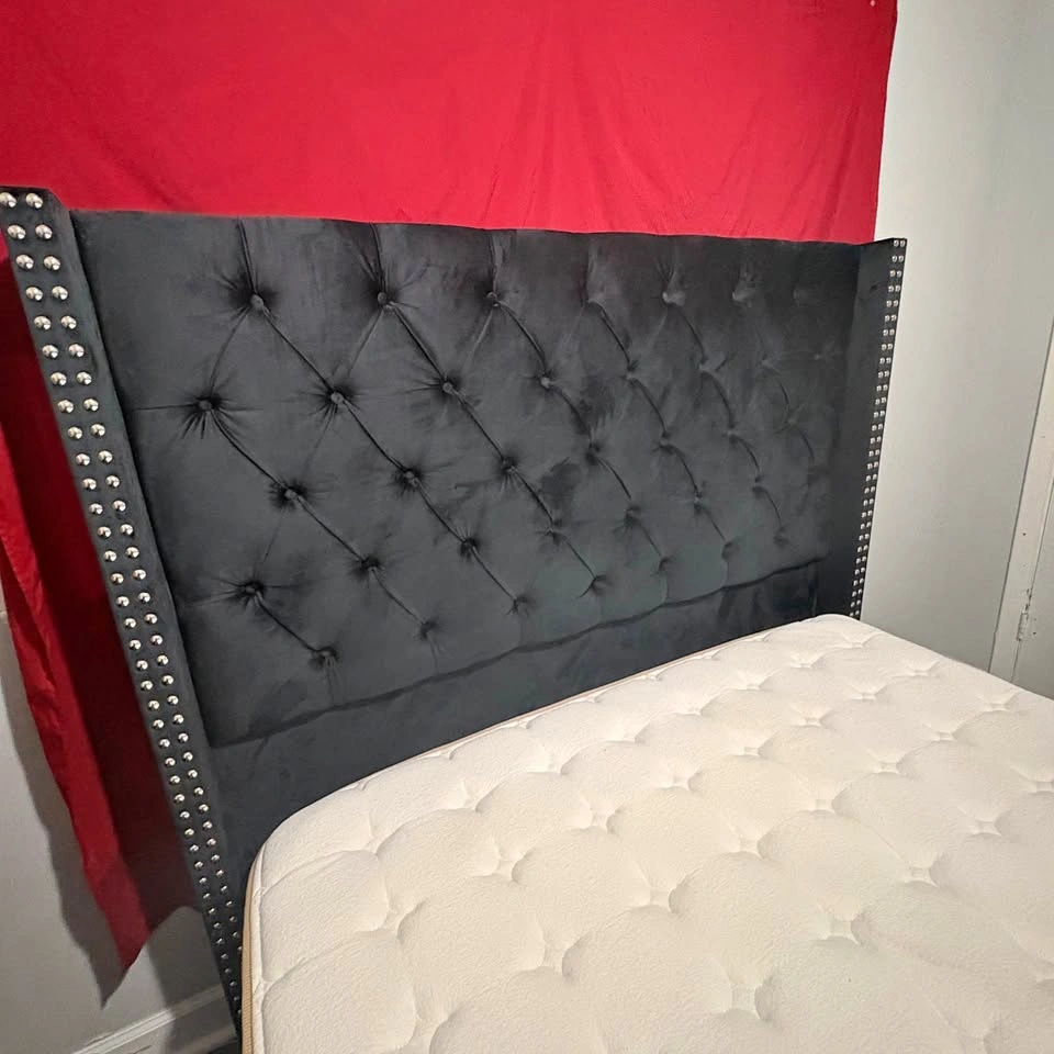 Queen Bedroom Set – Tufted Black Headboard + Mattress