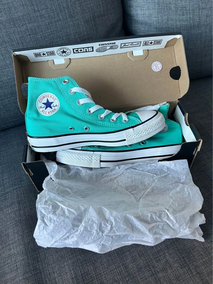 Converse - Teal Shoes (Size 6) (BNIB) - photo 2