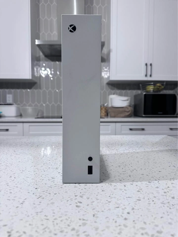 Series S - photo 2