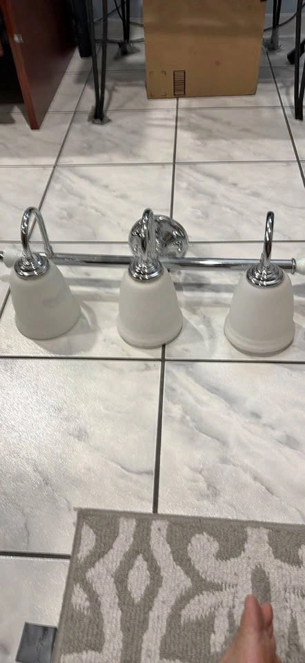 3-Light Chrome Bathroom Vanity Light Fixture