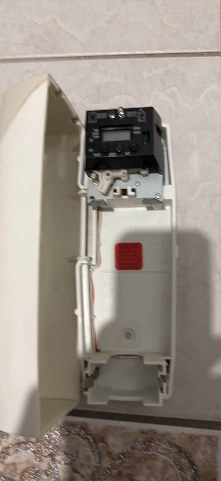 TimeMist Programmable Metered Air Freshener Dispenser - photo 2