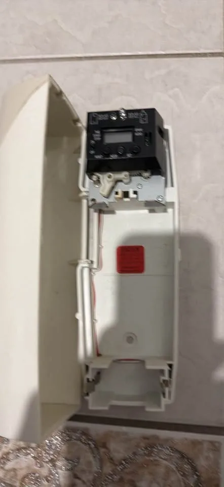 TimeMist Programmable Metered Air Freshener Dispenser - photo 2