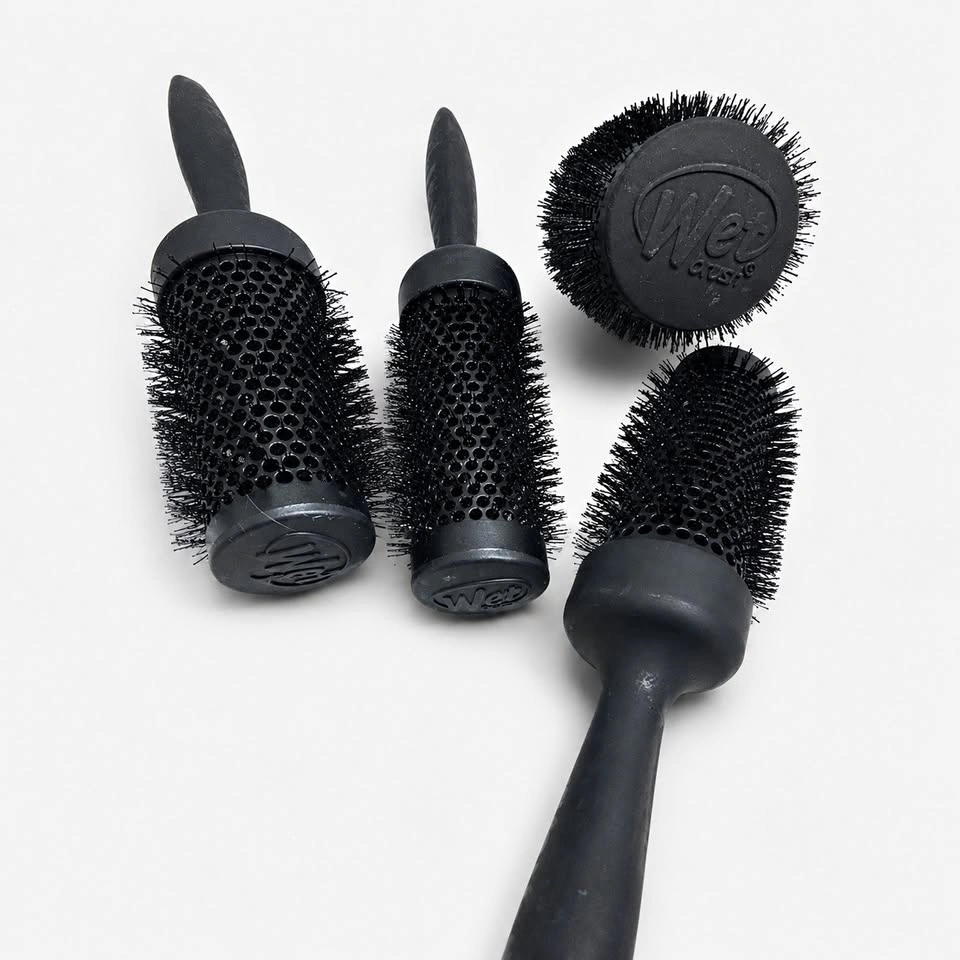 Wet Brush Pro Round Brush Set – 4 Black Blow-Dry Styling Brushes