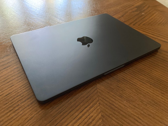 M2 MacBook Air 2022 - photo 4