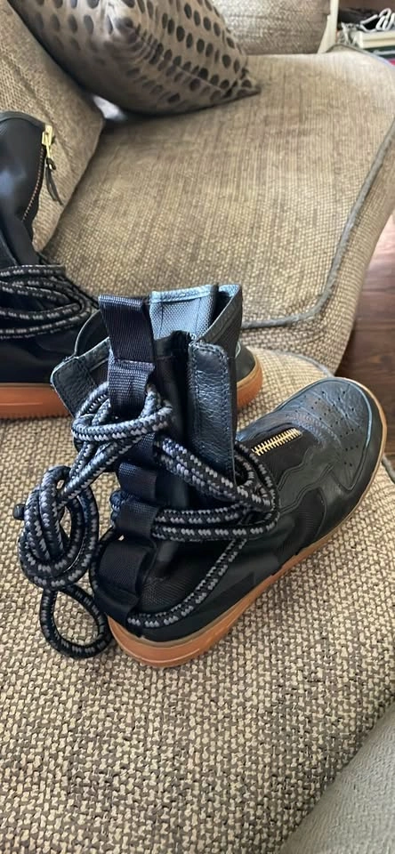 Nike SF Air Force 1 High Black Gum size 9 - photo 2
