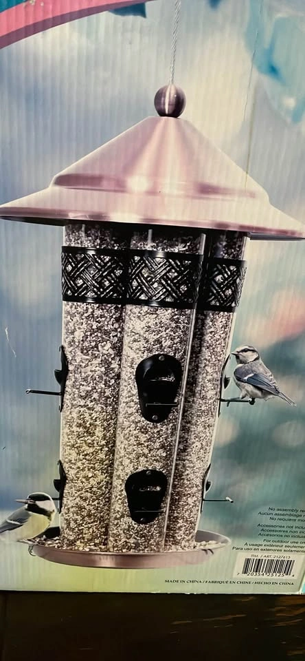 New Bird Feeder - photo 4
