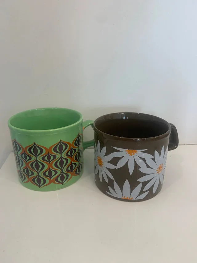 Vintage Staffordshire Mugs - 1970s Op Art & Daisy - Made thumbnail