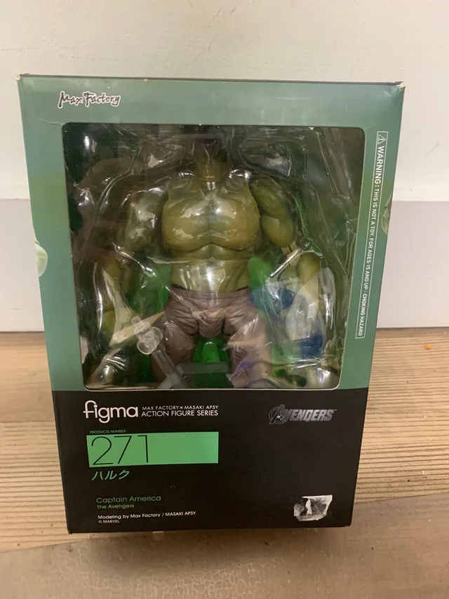 Figma Hulk Action Figure thumbnail