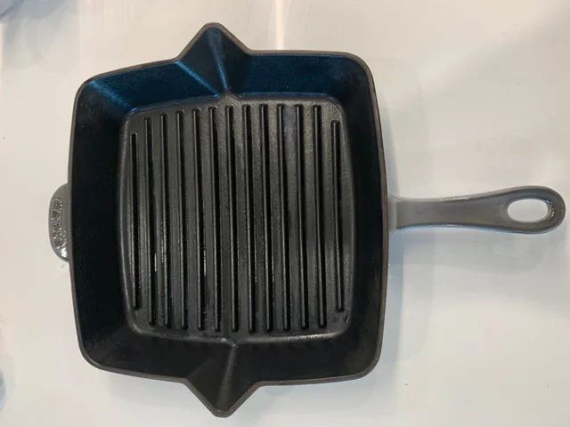 Staub Square Grill Pan image indicator(3)