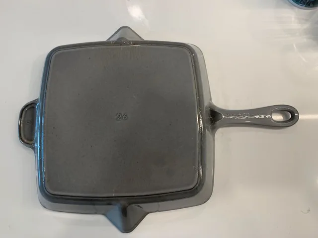 Staub Square Grill Pan image indicator(4)