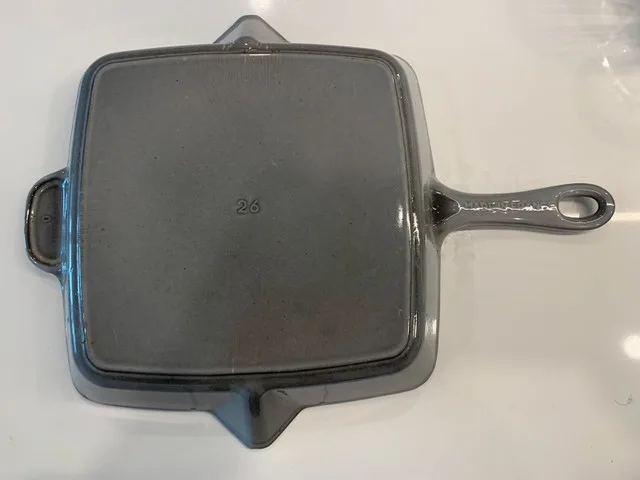 Staub Square Grill Pan image indicator(6)