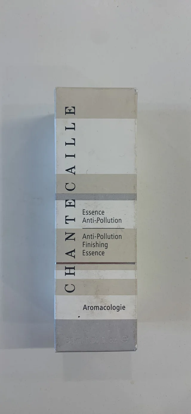 Chantecaille Anti-Pollution Essence image indicator(3)